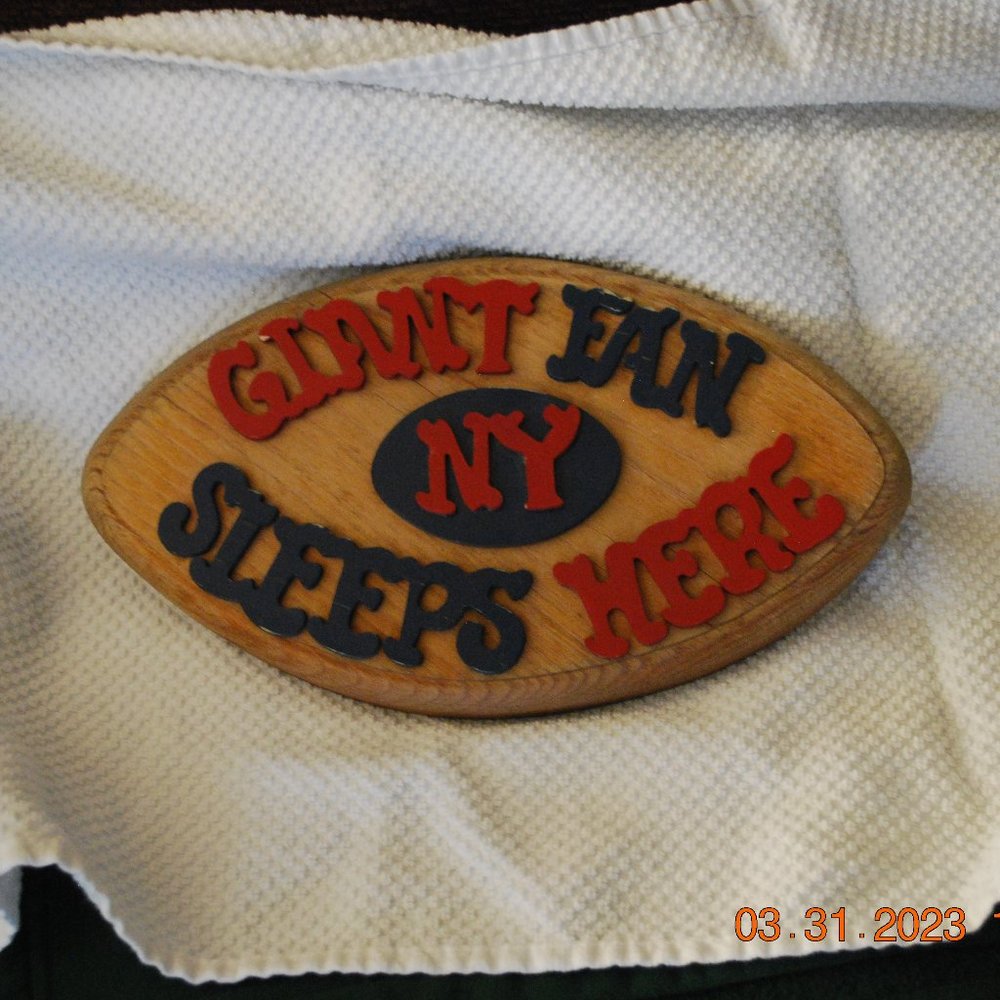 New York Giants Sleep Here plaque